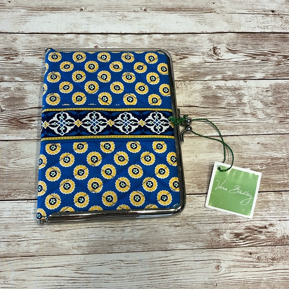 COPY - NWT Vera Bradley Riviera Blue Hugs-N-Kisses Photo Holder